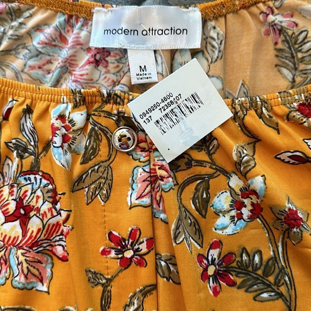 Floral Mustard Gold Yellow Modern Attraction Shirt Top Blouse Medium M NWT - Picture 2 of 6